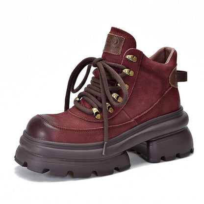 Elegantly Styled Boots for Everyday Wear