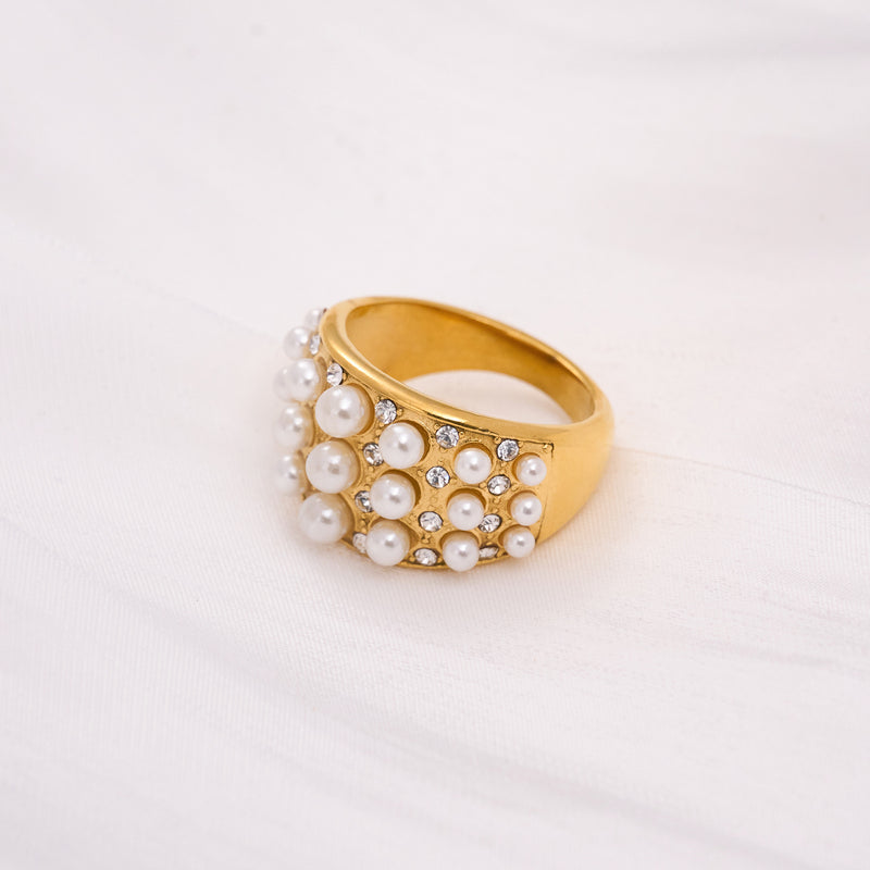Gracefully Styled Garment for Any Occasion