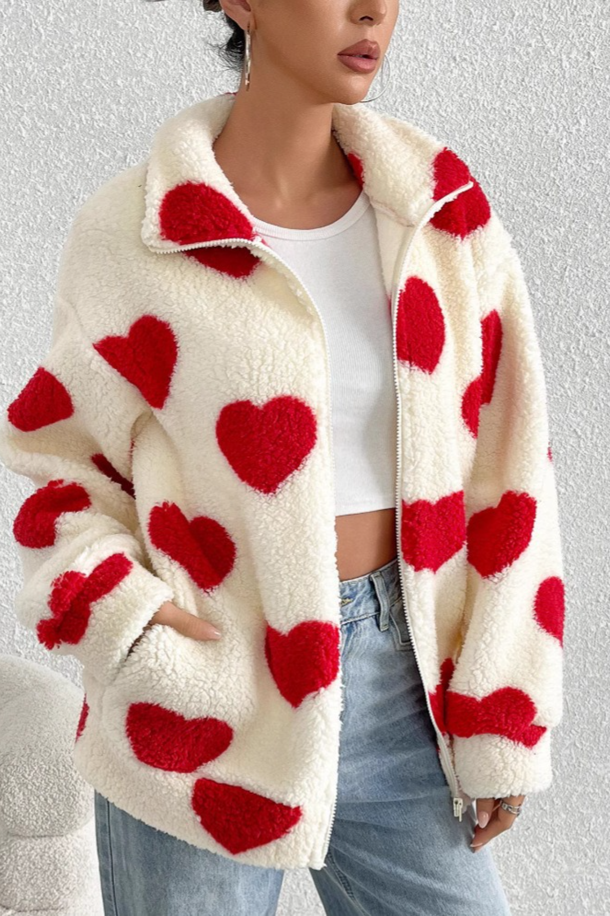 Beautifully Finished Coat in a Timeless Design