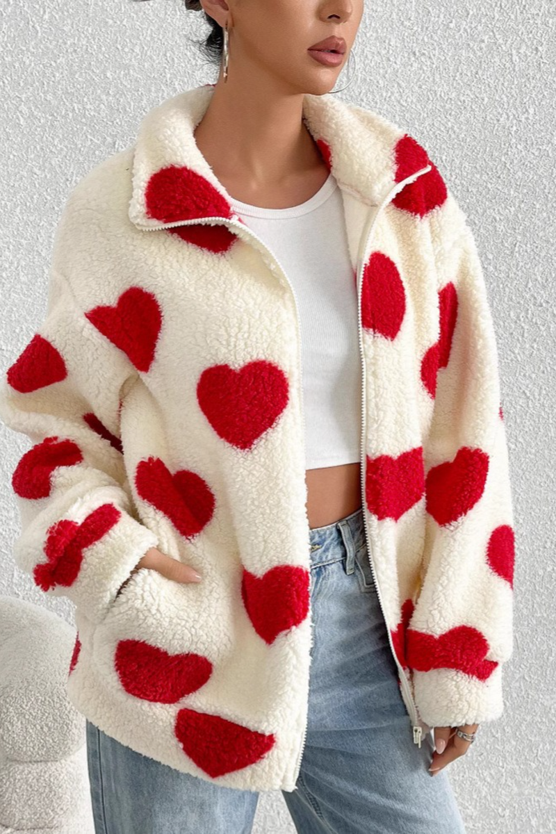 Beautifully Finished Coat in a Timeless Design