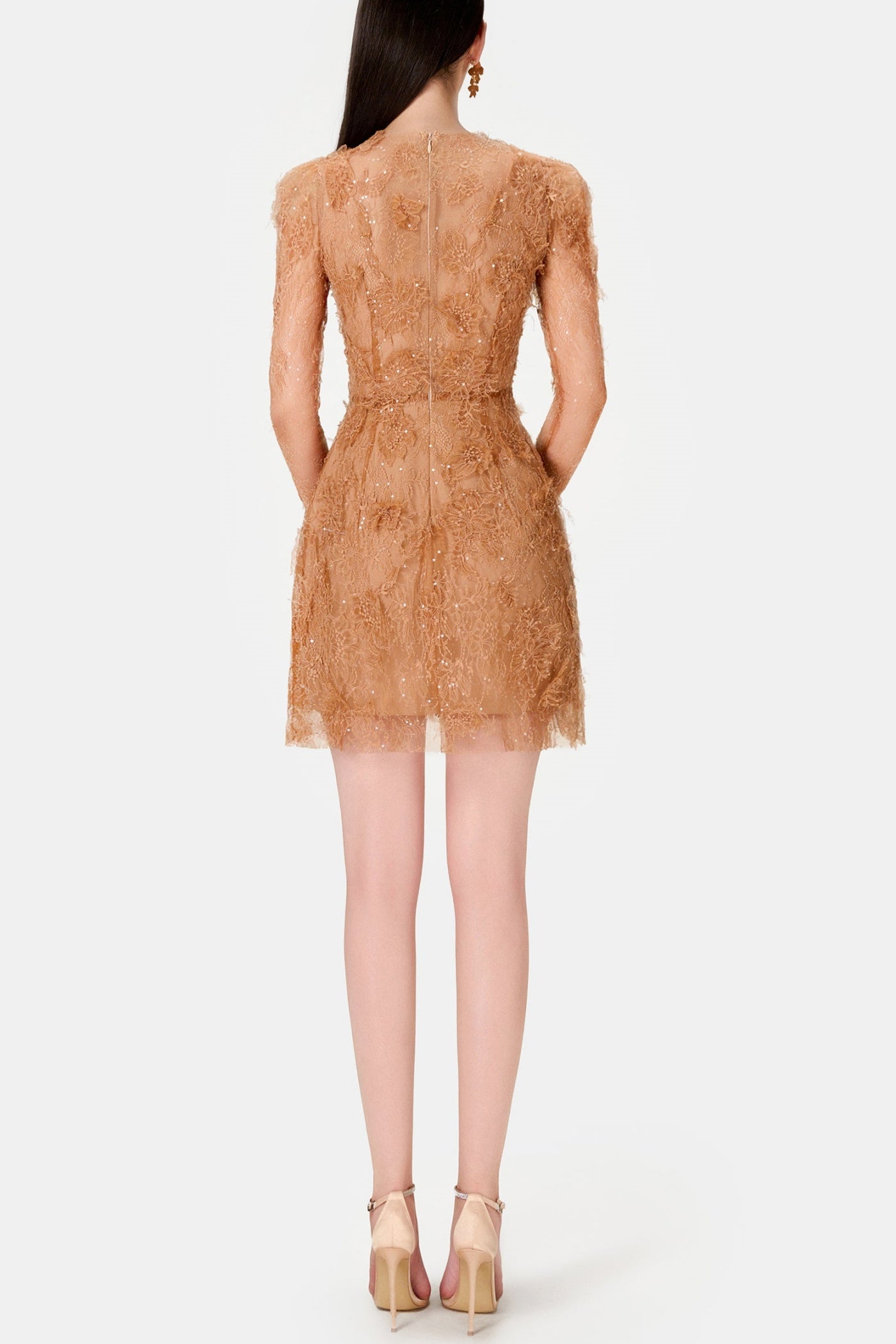 Beautifully Crafted Dress in a Classic Style