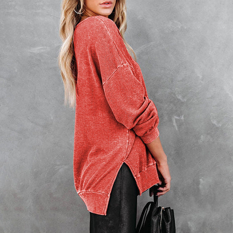 Well Tailored Pullover with a Graceful Silhouette