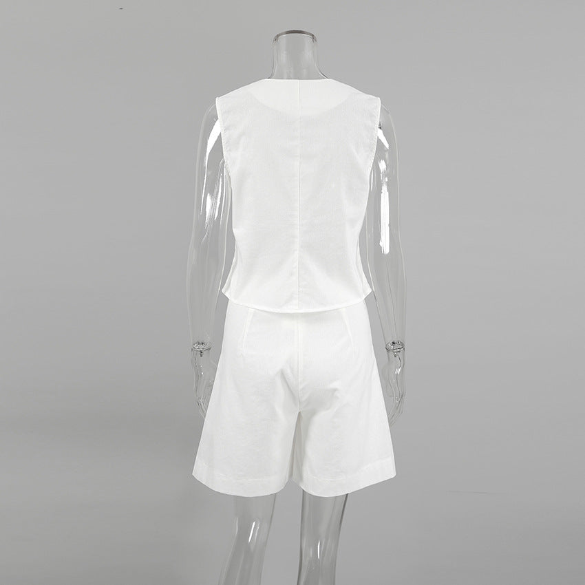 Sophisticated Garment with a Clean Classic Look
