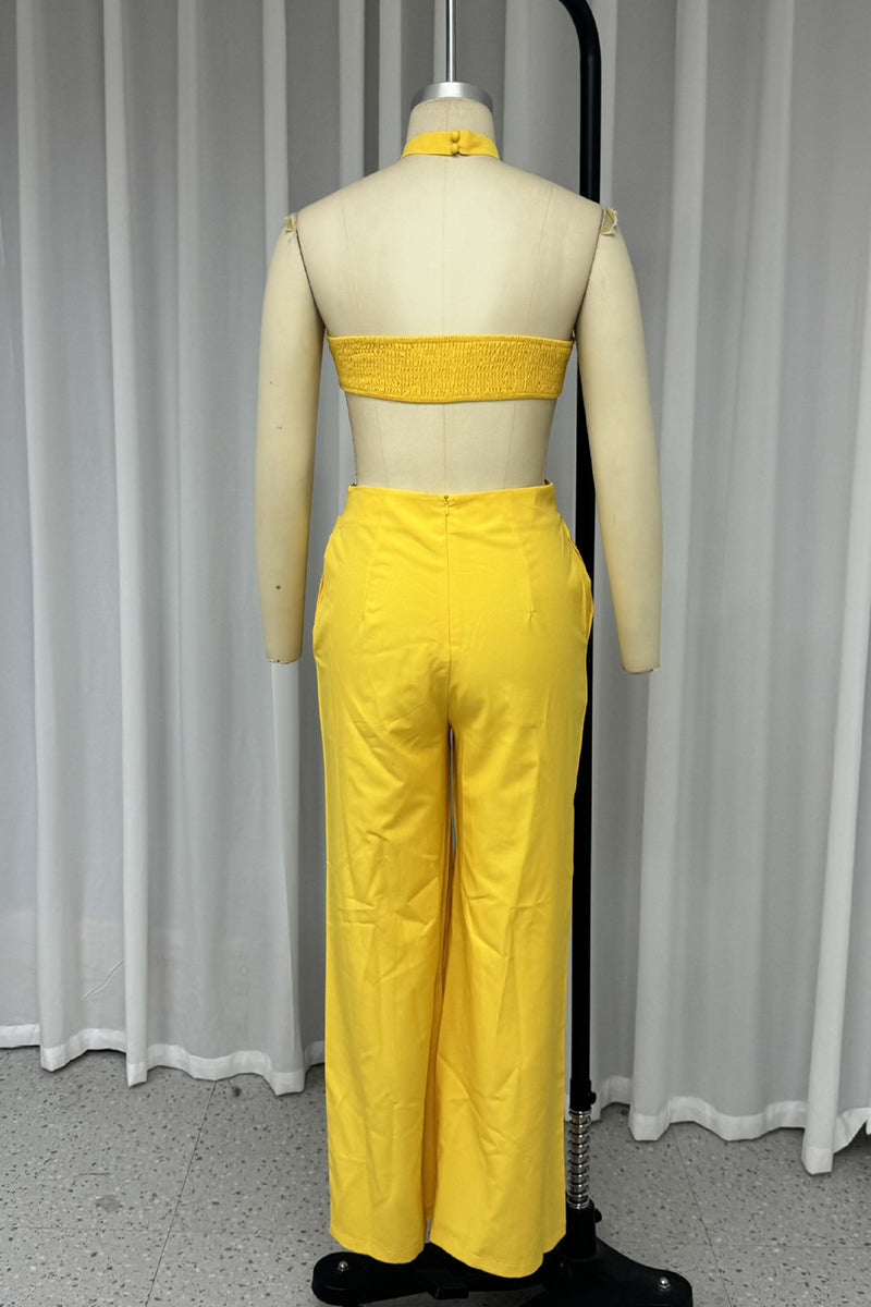 Well Tailored Garment with a Graceful Silhouette