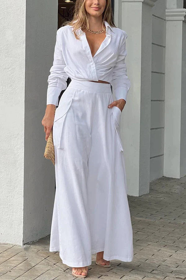 Classic Vintage Blouse with a Flattering Fit