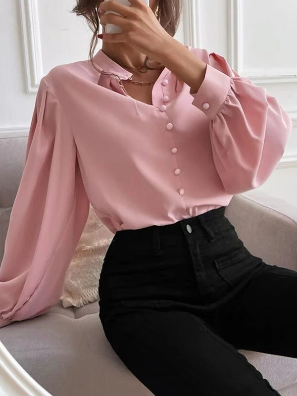 Well Tailored Blouse with a Graceful Silhouette