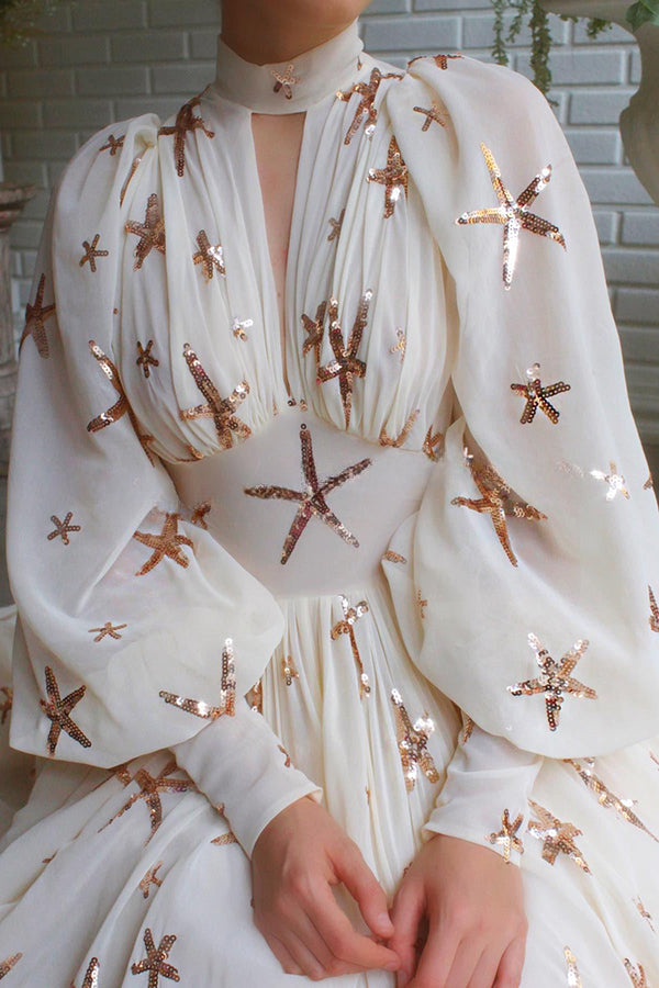 Classic Vintage & Enduringly Stylish Dress