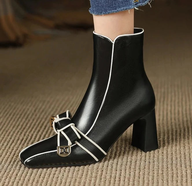 Beautifully Finished Boots in a Timeless Design
