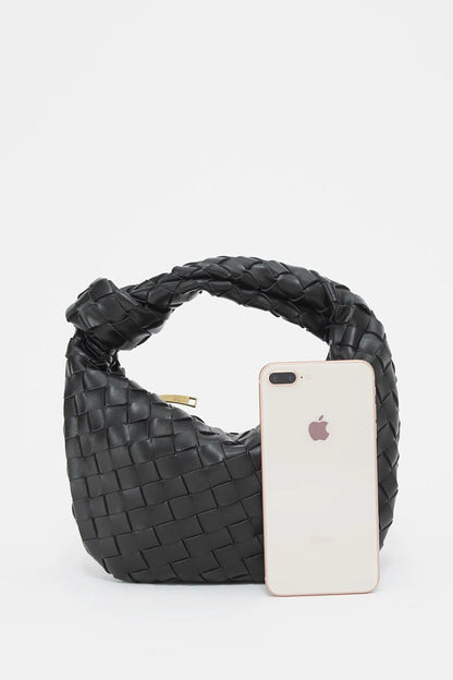 Classic Vintage Bag with a Flattering Fit