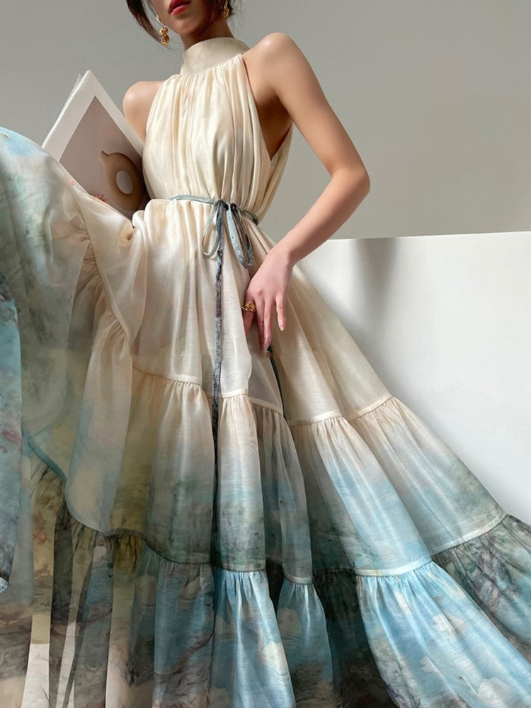 Effortlessly Elegant Dress with a Timeless Design