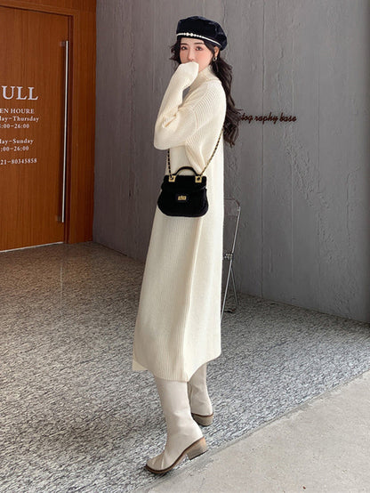 Gracefully Styled Sweater for Any Occasion