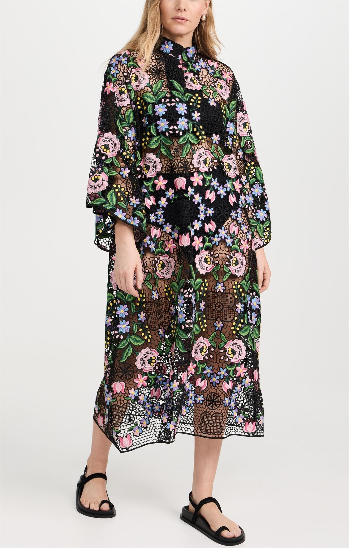 Well Tailored Garment with a Graceful Silhouette