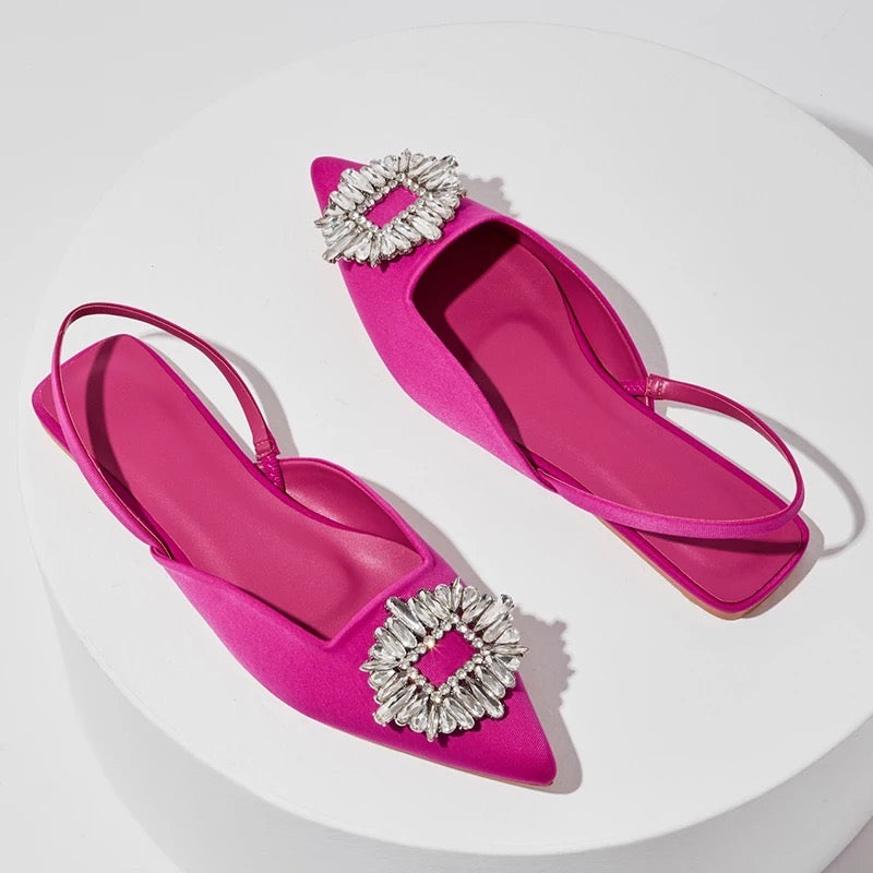 Beautifully Finished Heels in a Timeless Design
