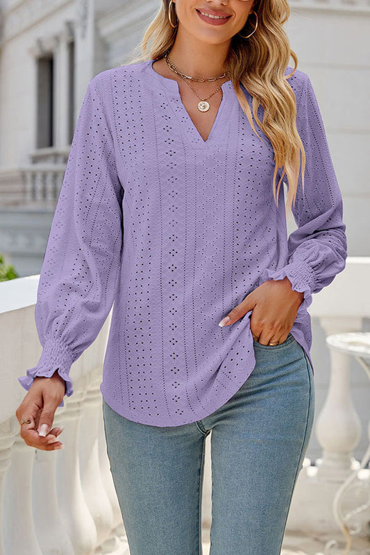 Well Tailored Top with a Graceful Silhouette