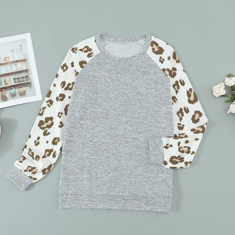 Well Tailored Sweater with a Graceful Silhouette