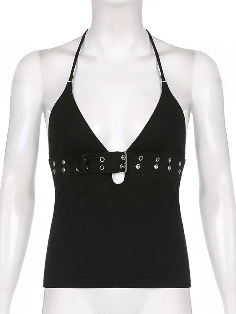 Well Tailored Top with a Graceful Silhouette