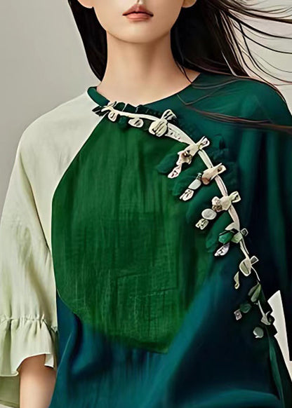 Beautifully Finished Blouse in a Timeless Design