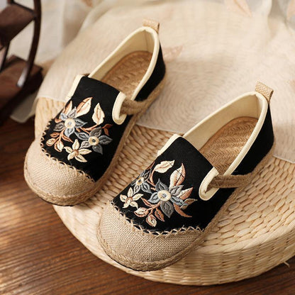 Polished Shoes with an Effortless Classic Look
