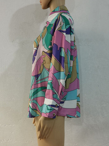 Well Tailored Blouse with a Graceful Silhouette