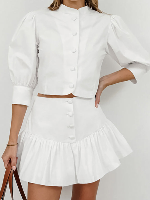 Effortlessly Elegant Blouse with a Timeless Design