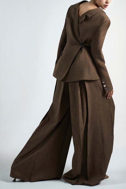 Classic Vintage Garment with a Flattering Fit
