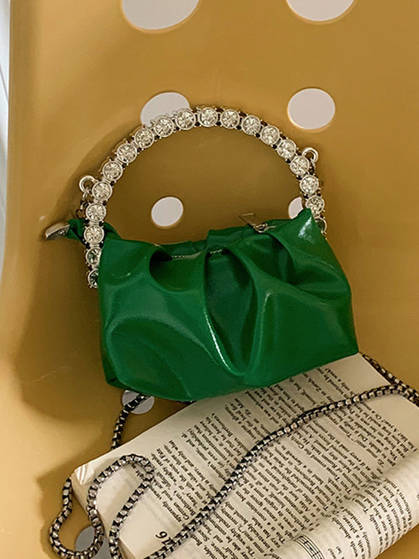 Well Tailored Bag with a Graceful Silhouette
