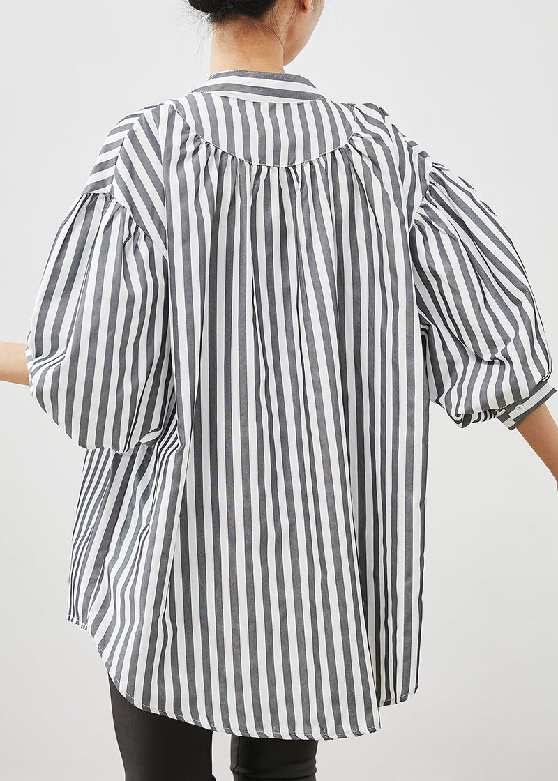 Effortlessly Elegant Blouse with a Timeless Design