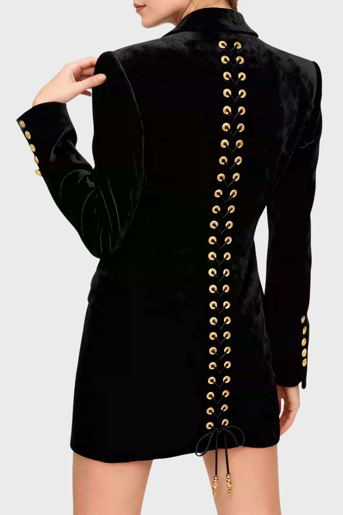 Sophisticated Garment with a Clean Classic Look