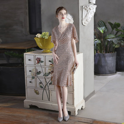 Beautifully Crafted Dress in a Classic Style