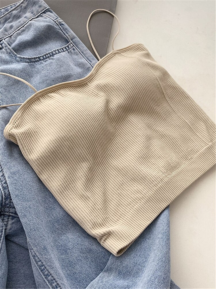 Beautifully Finished Top in a Timeless Design