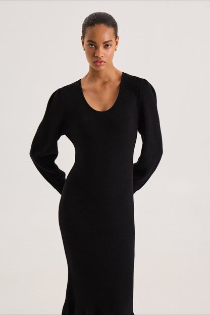 Beautifully Crafted Sweater in a Classic Style