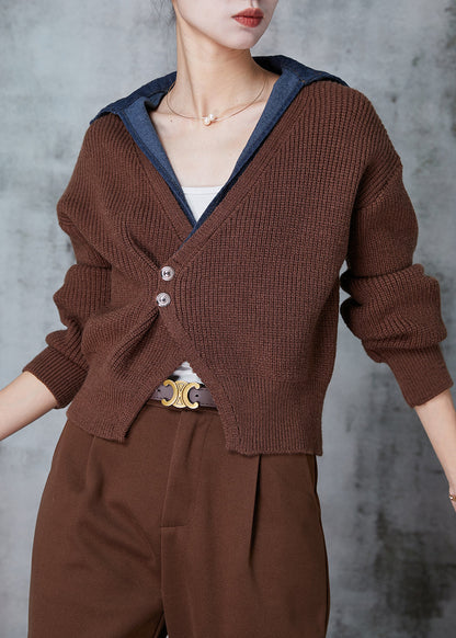 Classic Vintage Sweater with a Flattering Fit