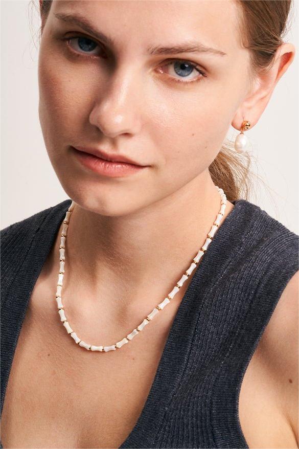 Gracefully Styled Garment for Any Occasion