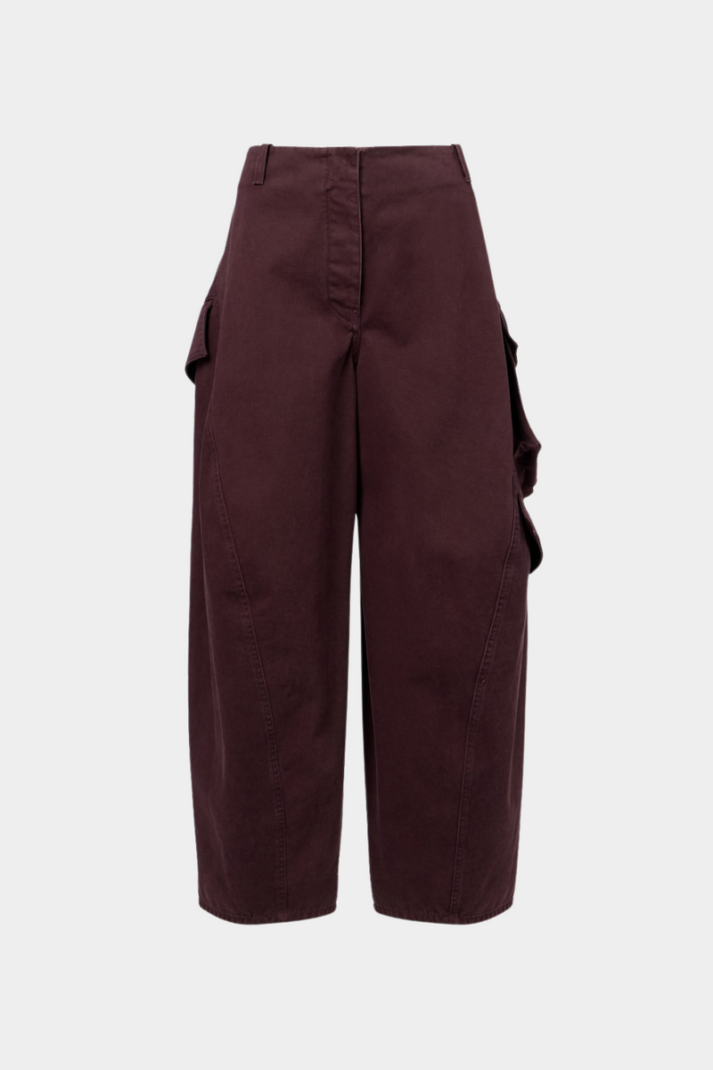 Gracefully Styled Pants for Any Occasion