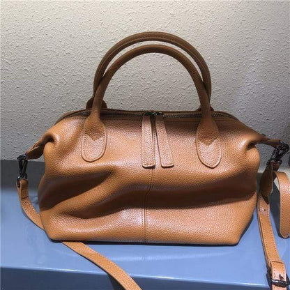 Sophisticated Bag with a Clean Classic Look
