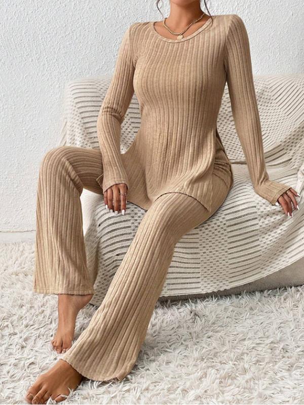 Sophisticated Garment with a Clean Classic Look