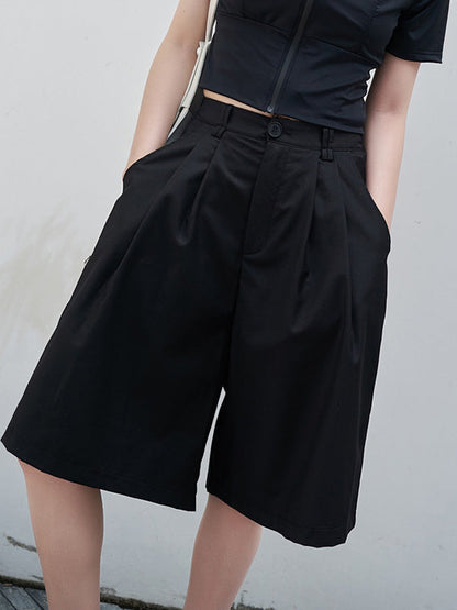 Gracefully Styled Trousers for Any Occasion