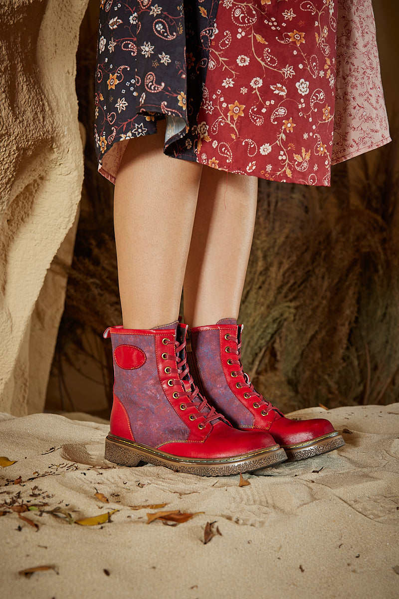Classic Vintage Boots with a Flattering Fit