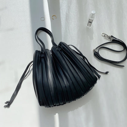 Well Tailored Bag with a Graceful Silhouette