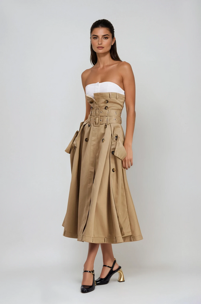 A Vintage Style Dress with Delicate Timeless Details