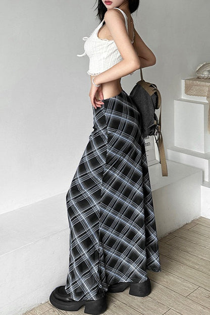 Sophisticated Garment with a Clean Classic Look