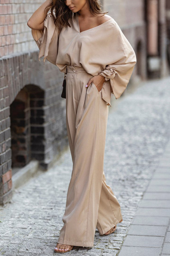A Vintage Style Pants with Delicate Timeless Details