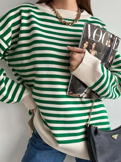 Well Tailored Sweater with a Graceful Silhouette