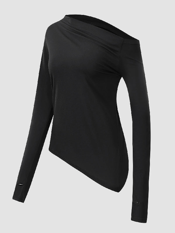 Well Tailored T-Shirt with a Graceful Silhouette