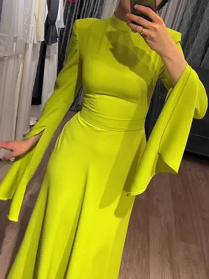 Polished Dress with an Effortless Classic Look