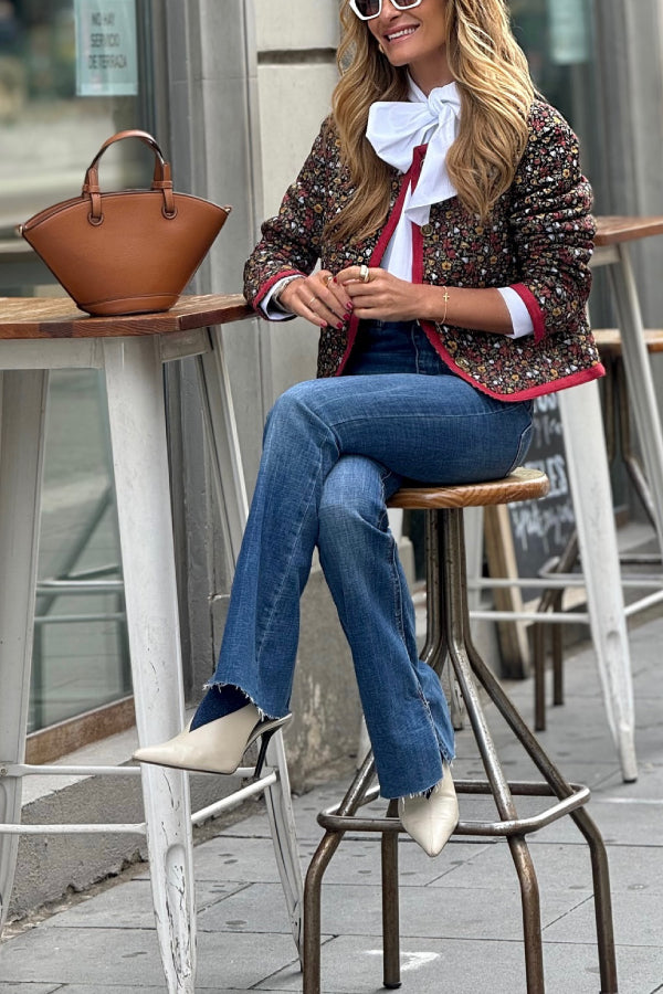 Elegantly Styled Jacket for Everyday Wear