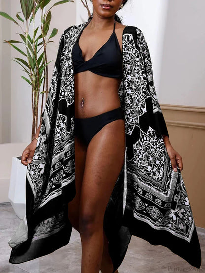 Effortlessly Elegant Bikini with a Timeless Design