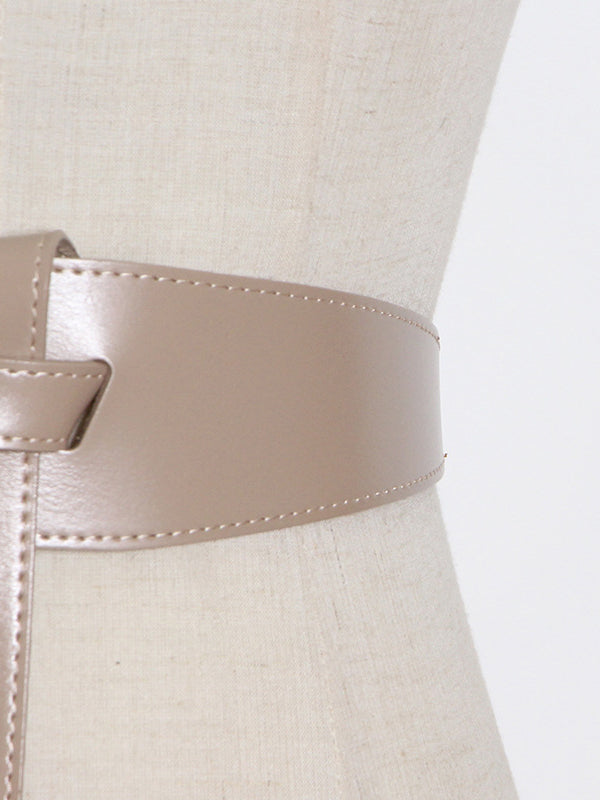 Beautifully Crafted Garment in a Classic Style