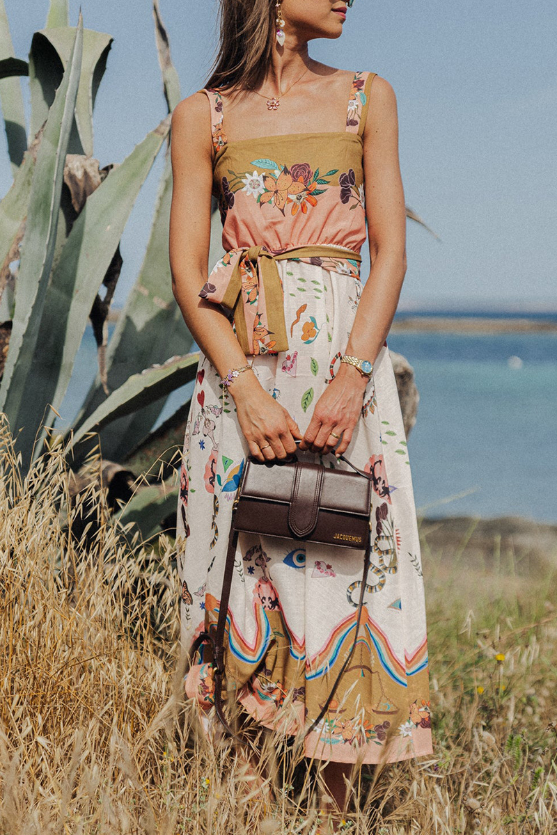 A Vintage Style Dress with Delicate Timeless Details