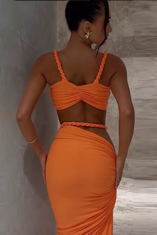 Well Tailored Garment with a Graceful Silhouette